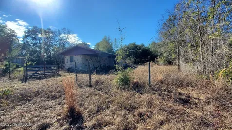 219 Anthony Avenue Interlachen FL 32148