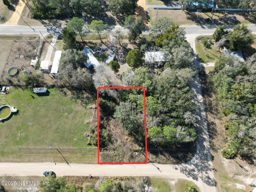 127 Cherokee Avenue Interlachen FL 32148