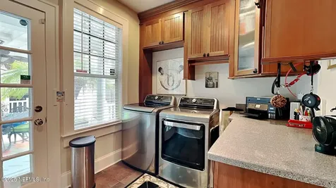 2528 Herschel Street Jacksonville FL 32204