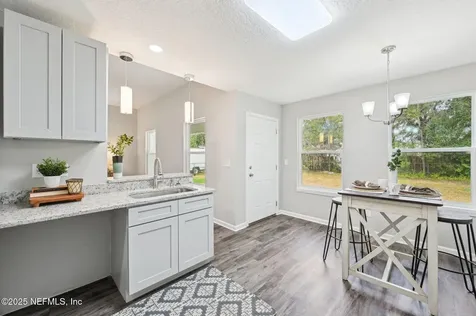 3075 W 19th Street Jacksonville FL 32254