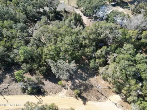 235 Hayes Drive Interlachen FL 32148
