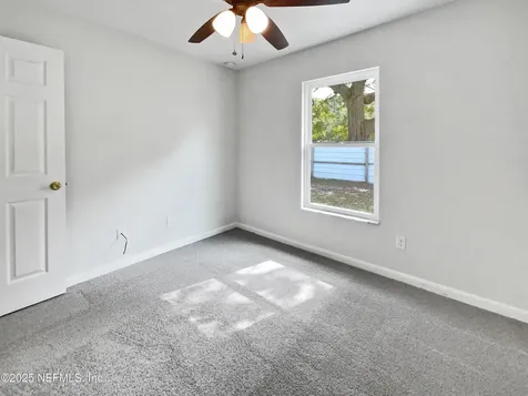 1715 Julia Street Green Cove Springs FL 32043