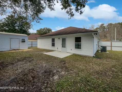 1715 Julia Street Green Cove Springs FL 32043
