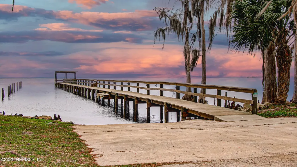 122 Gardenia Avenue Georgetown FL 32139