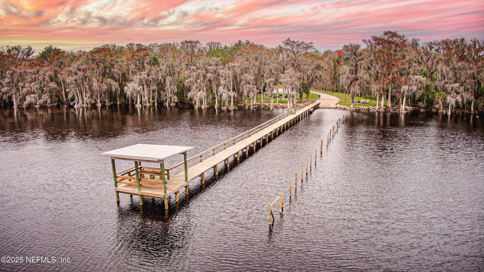 122 Gardenia Avenue Georgetown FL 32139