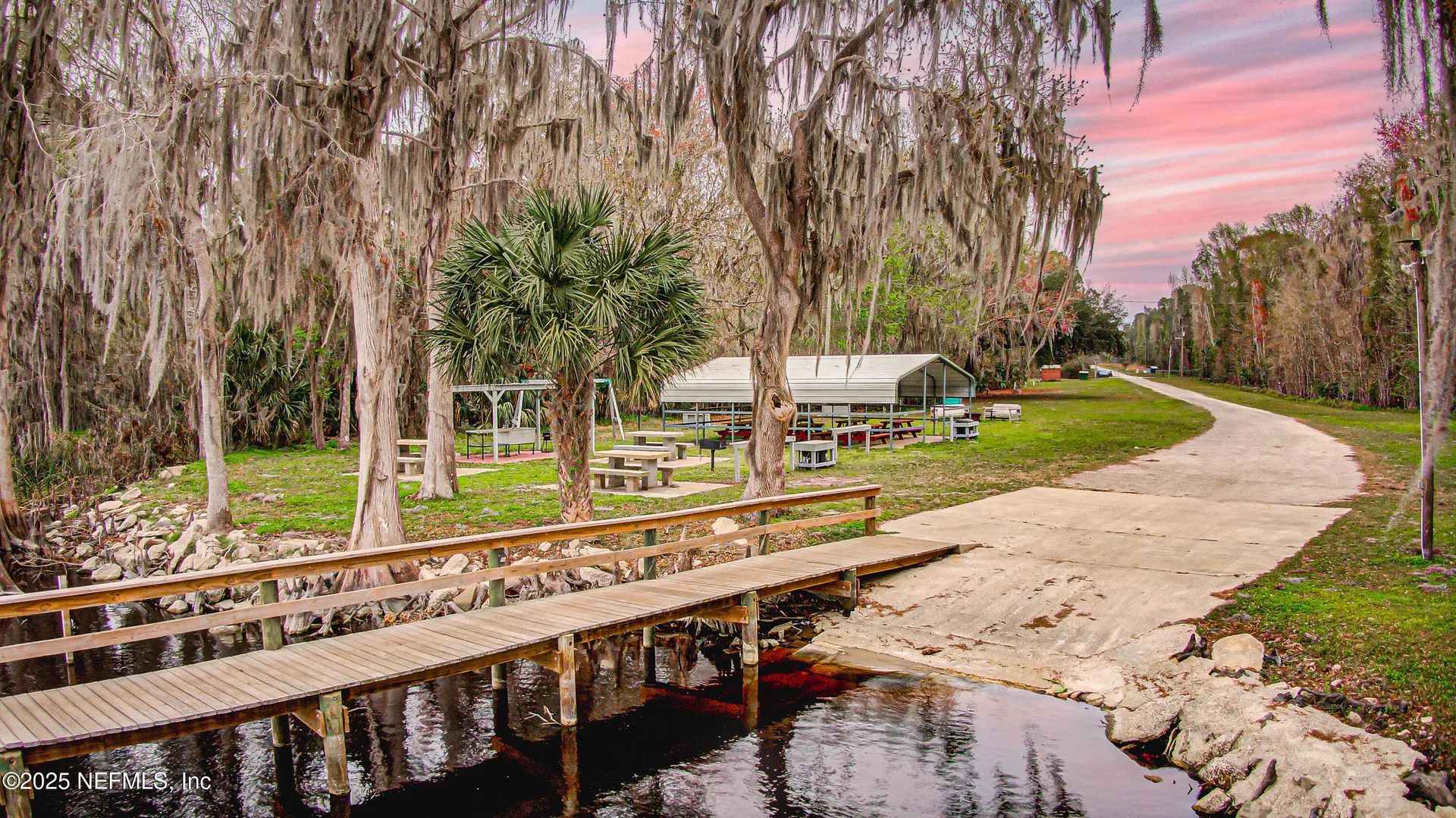 122 Gardenia Avenue Georgetown FL 32139