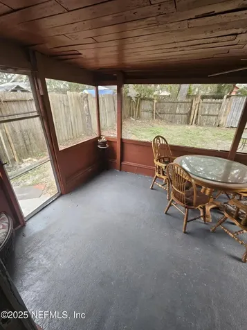 7842 Blank Drive N Jacksonville FL 32244