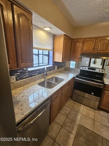 7842 Blank Drive N Jacksonville FL 32244