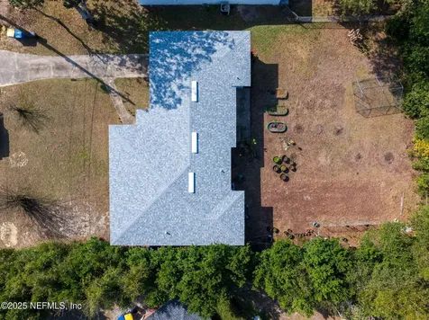 8375 Bordeau Avenue N Jacksonville FL 32211