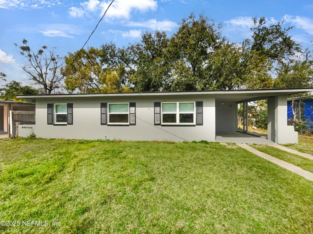 135 W 44th Street Jacksonville FL 32208
