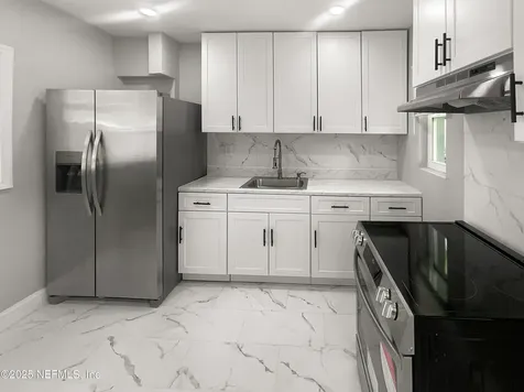 135 W 44th Street Jacksonville FL 32208