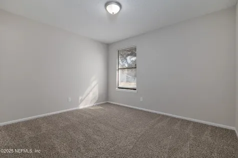 8109 Colonnade Court W Jacksonville FL 32244