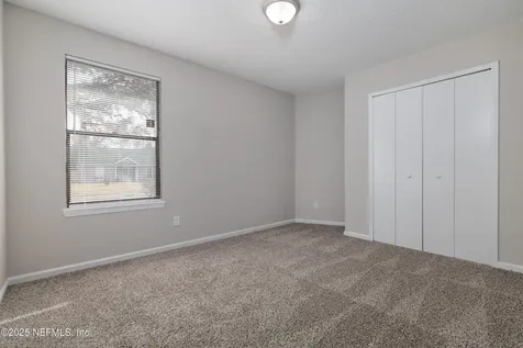 8109 Colonnade Court W Jacksonville FL 32244