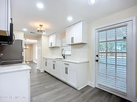 8140 Jeanwood Drive Jacksonville FL 32210