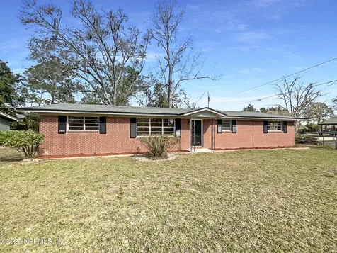 219 Ivy Street Macclenny FL 32063