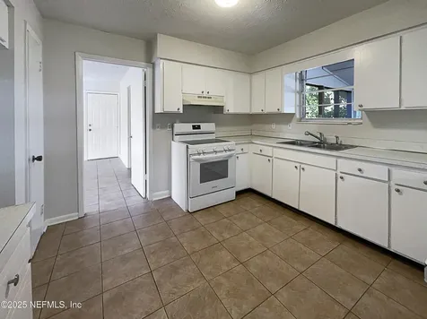 219 Ivy Street Macclenny FL 32063