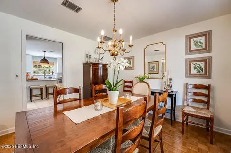 8481 Philrose Drive W Jacksonville FL 32217