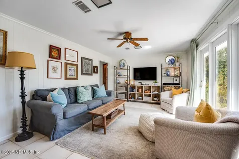 8481 Philrose Drive W Jacksonville FL 32217