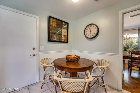 8481 Philrose Drive W Jacksonville FL 32217