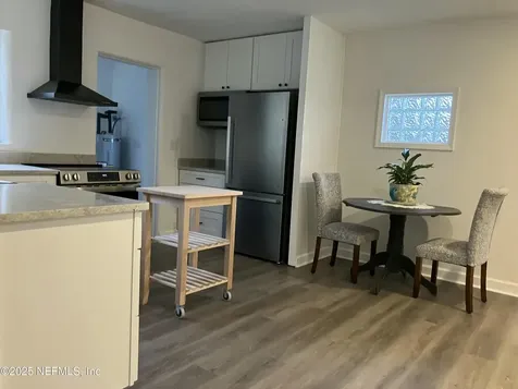 8219 Dickie Drive Jacksonville FL 32216