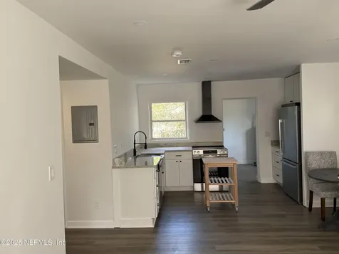 8219 Dickie Drive Jacksonville FL 32216