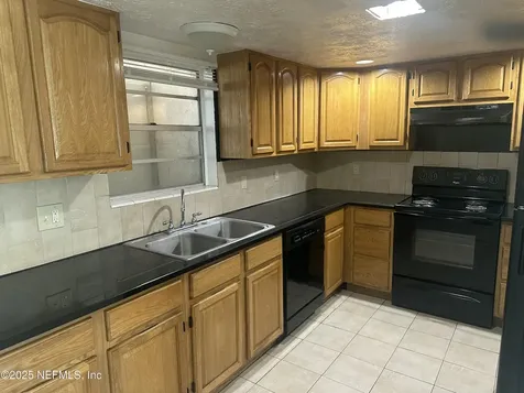 6165 Tuscony Circle Jacksonville FL 32277