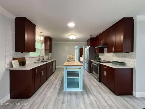 3928 Edidin Drive Jacksonville FL 32277