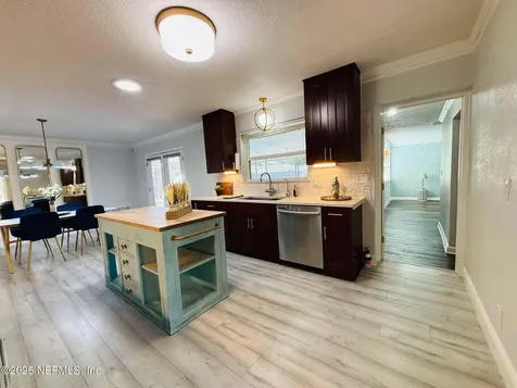 3928 Edidin Drive Jacksonville FL 32277