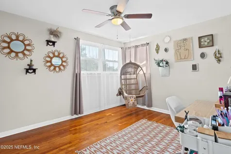 2509 Columbine Drive N Jacksonville FL 32211