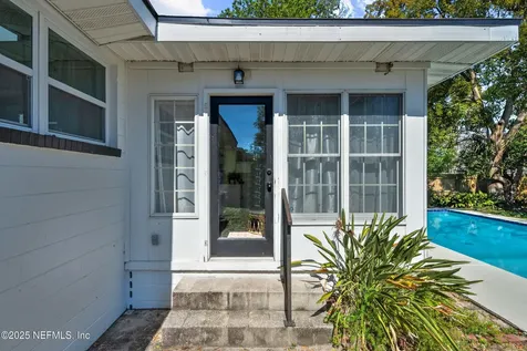 2509 Columbine Drive N Jacksonville FL 32211