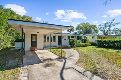 2509 Columbine Drive N Jacksonville FL 32211