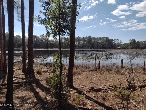 89 Tucker Lake Road Melrose FL 32666