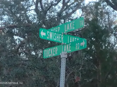 89 Tucker Lake Road Melrose FL 32666