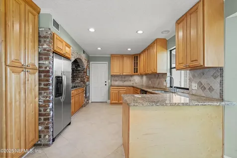2273 The Woods Drive E Jacksonville FL 32246
