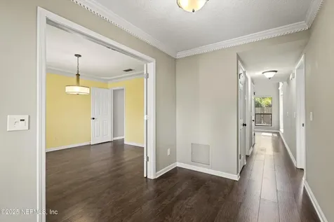 2273 The Woods Drive E Jacksonville FL 32246