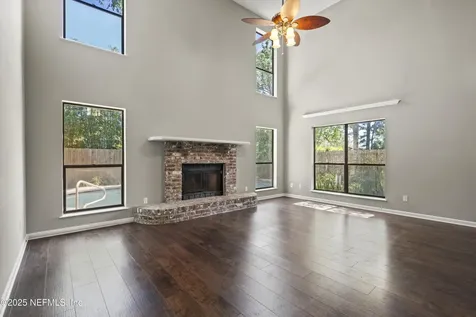 2273 The Woods Drive E Jacksonville FL 32246