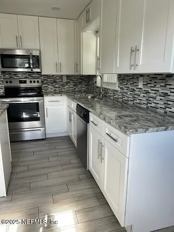4421 Melvin Circle E Jacksonville FL 32210