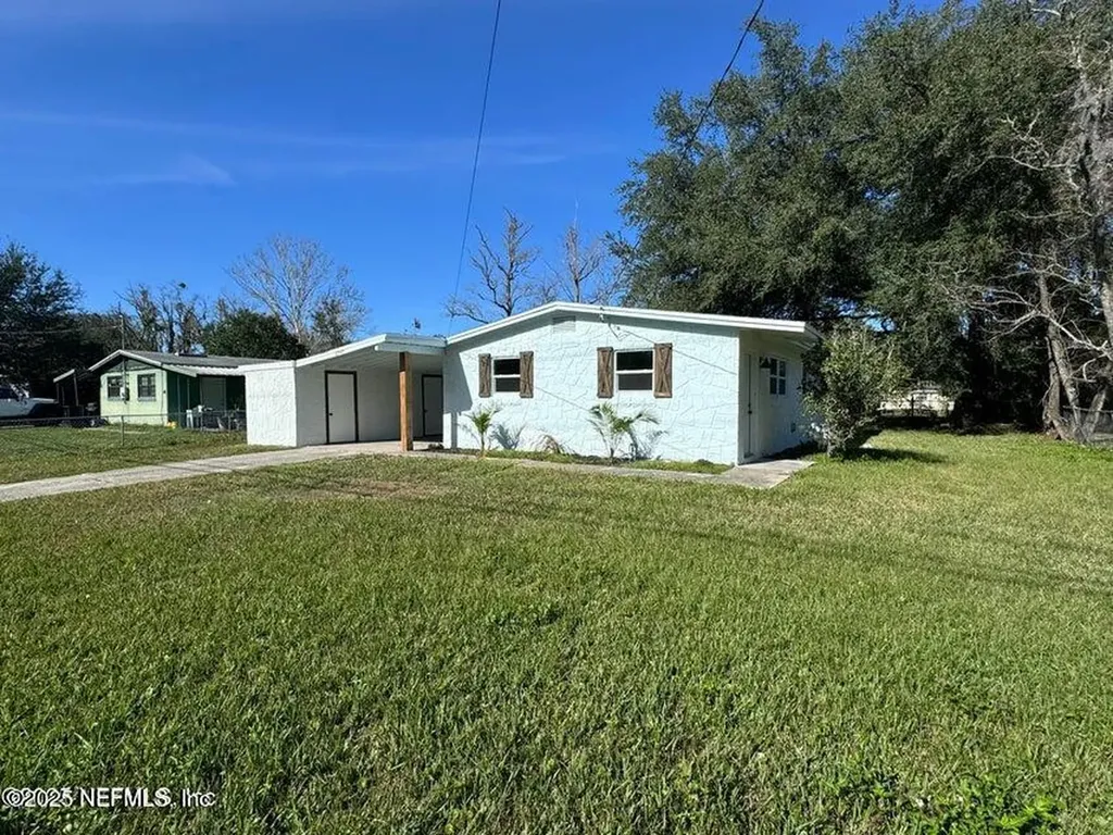 6747 Miss Muffet Lane S Jacksonville FL 32210