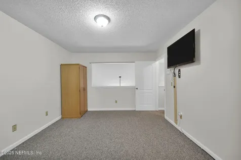 217 Aquarius Circle N Jacksonville FL 32216