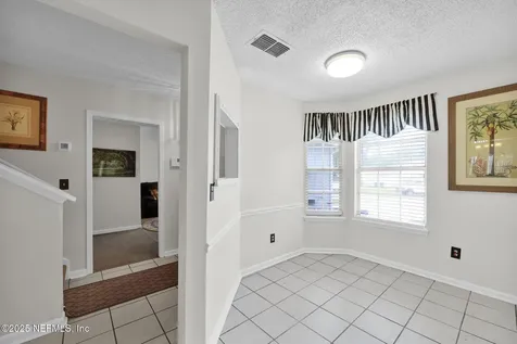 217 Aquarius Circle N Jacksonville FL 32216