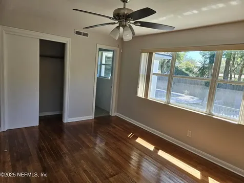 6046 Wateredge Drive S Jacksonville FL 32211