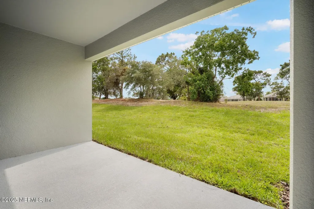 9143 Players Drive Weeki Wachee FL 34613