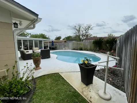 1064 Harvest Cove Jacksonville FL 32221
