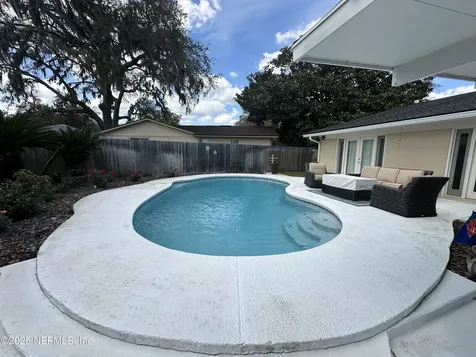 1064 Harvest Cove Jacksonville FL 32221