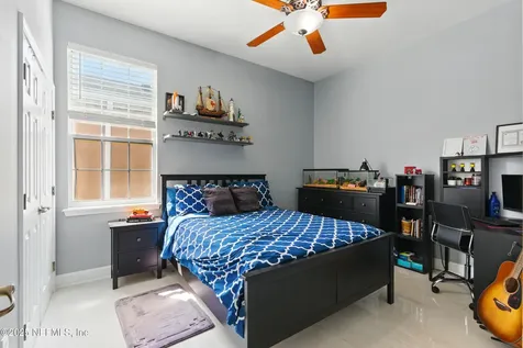 6165 Eclipse Circle Jacksonville FL 32258