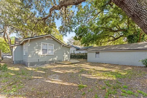 2642 Peacock Street Jacksonville FL 32207