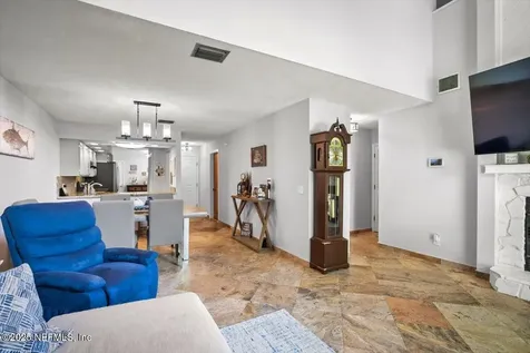 1216 Radis Place Jacksonville FL 32225