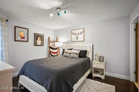 1216 Radis Place Jacksonville FL 32225