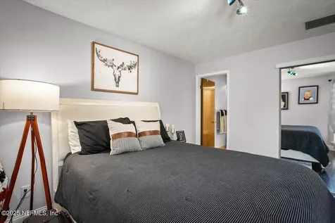 1216 Radis Place Jacksonville FL 32225