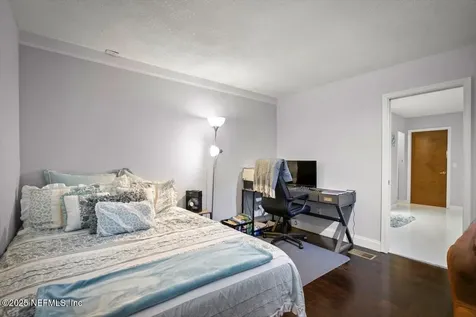 1216 Radis Place Jacksonville FL 32225